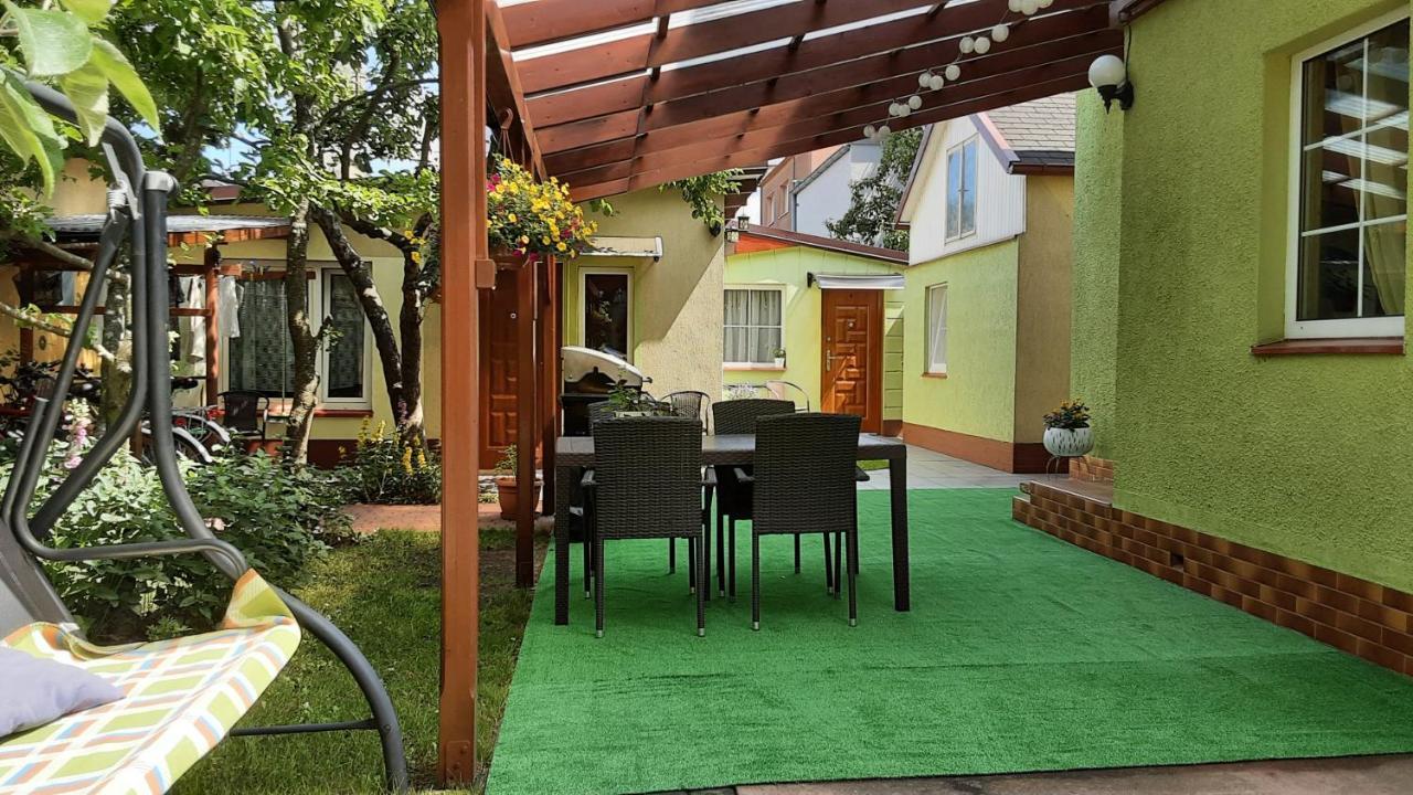 Dom Wakacyjny U Mirka Ustka Exterior photo